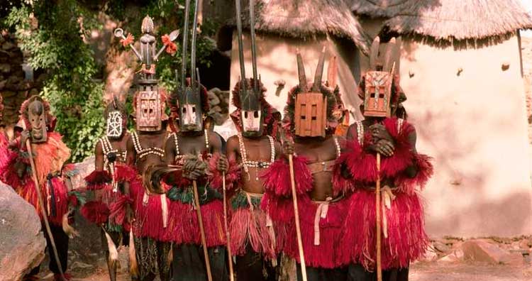 Космические путешествия Догонов